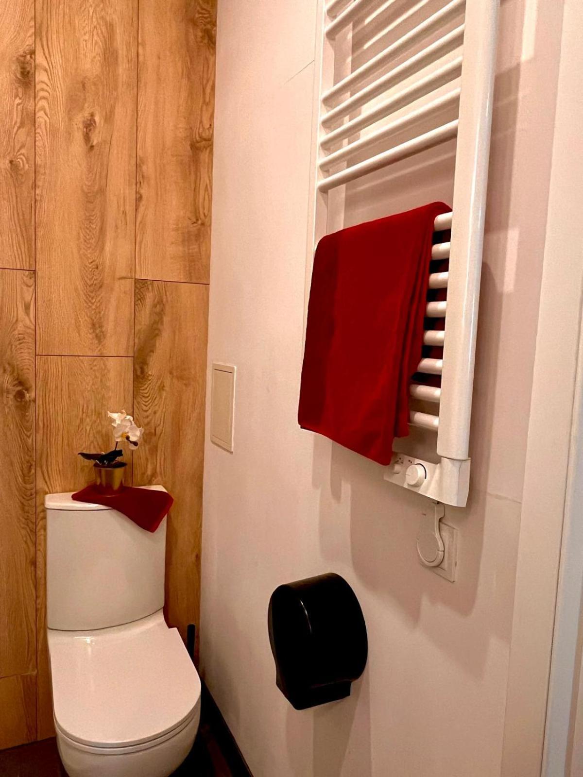 Special 1 Bed Room Condo Warszawa Center Экстерьер фото